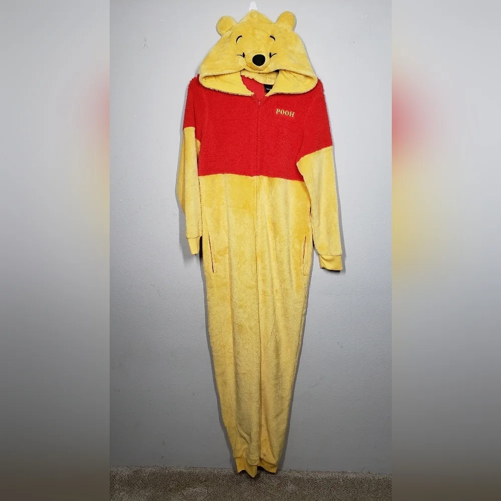 Winnie the Pooh sleeper onesie Pajamas size Medium - Picture 3 of 11